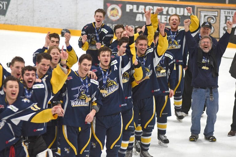 14546280 web1 181129 omh cyclonetaylorcup 768x512