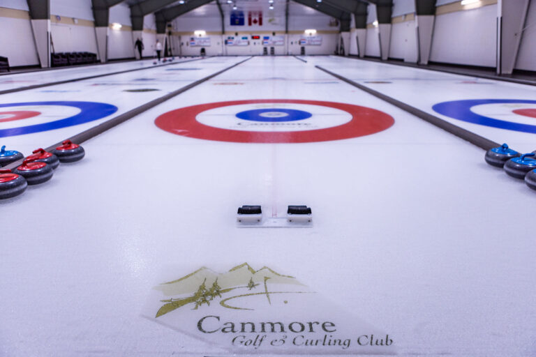 curling canmore golf and curling club canmore 768x512
