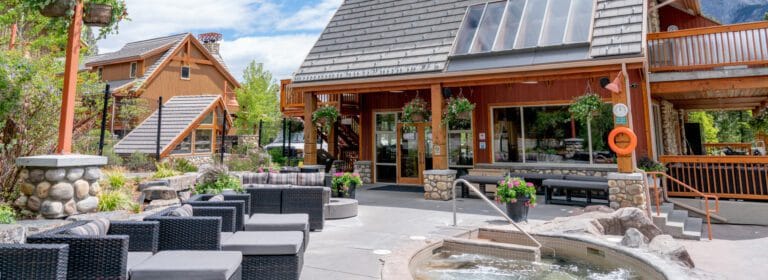 entrance hidden ridge resort canmore 768x280
