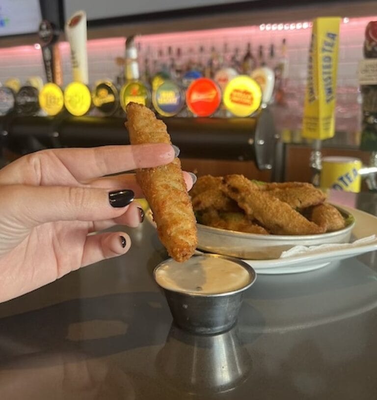 food boston pizza canmore 768x813