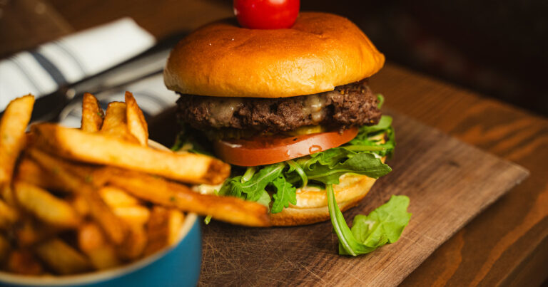 food rhythm and howl canmore1 768x403