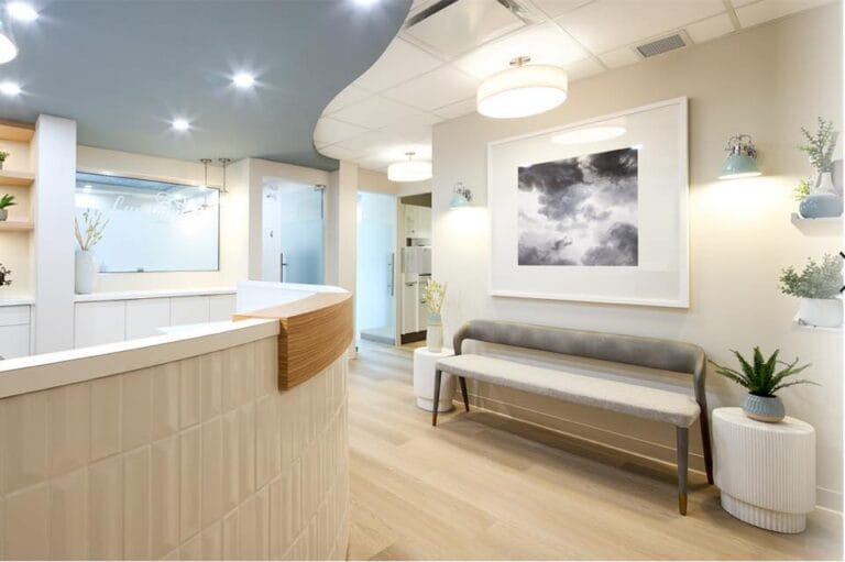 interior luminous dental hygiene canmore 768x511