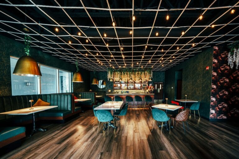 interior the roaring rolls canmore 768x512