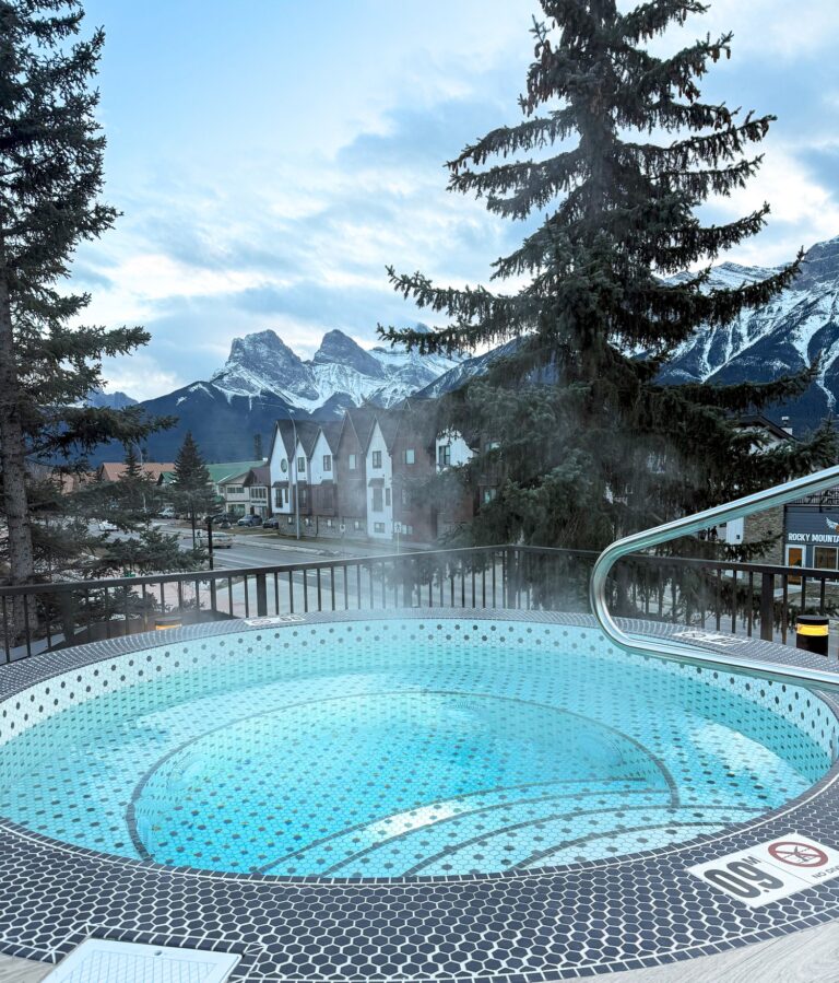 pool the lady mac donald country inn canmore 768x899