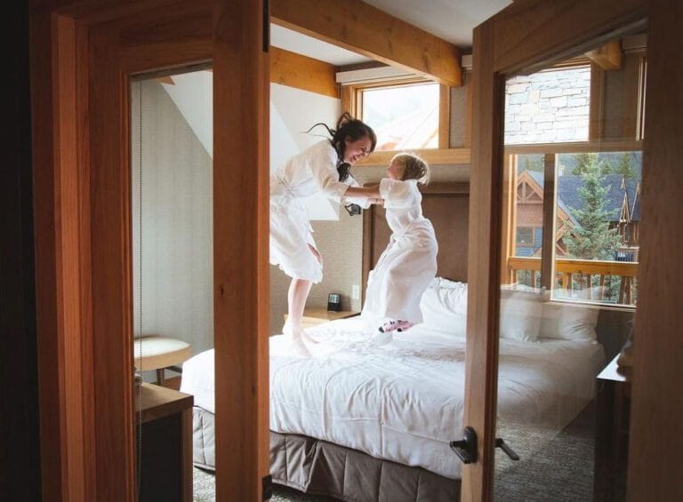 room moose hotel suites canmore 768x565