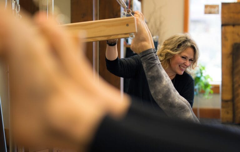 session danielle findlay pilates wellness canmore 768x488