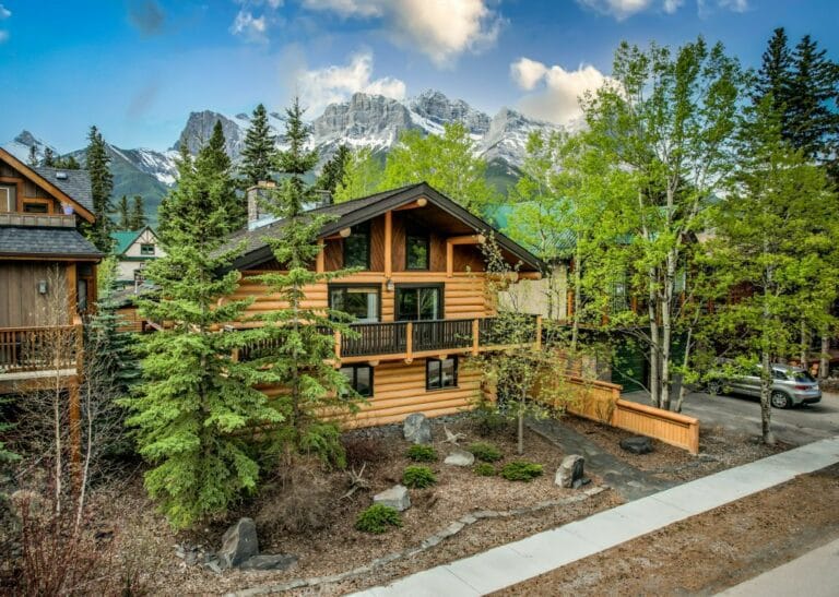 605 5th Street Canmore Real Estate Ryan Roberts Associate Remax Alpine Realty 605 5th Street 768x547