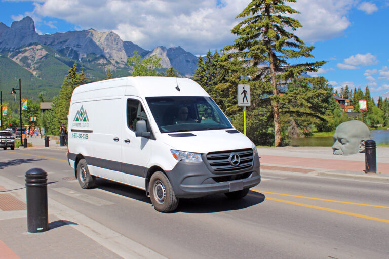 van canmore courier canmore 1 768x512